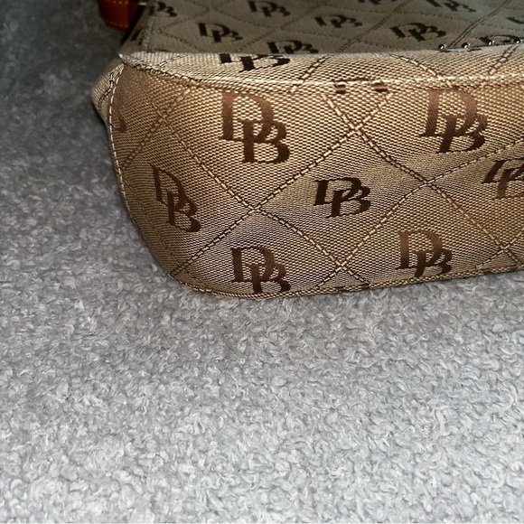 Dooney & Bourke Maxi Quilt Small Kiley Hobo - Picture 6 of 9